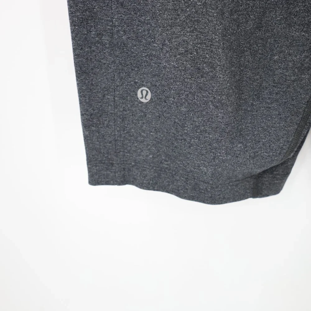 Lululemon Intent Shorts Mens Small 11